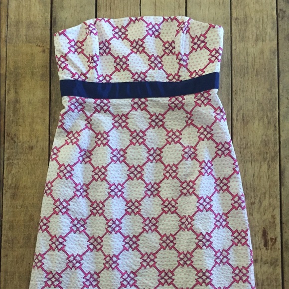 Vineyard Vines Dresses & Skirts - Vineyard Vines Kentucky Derby dress NWOT 4